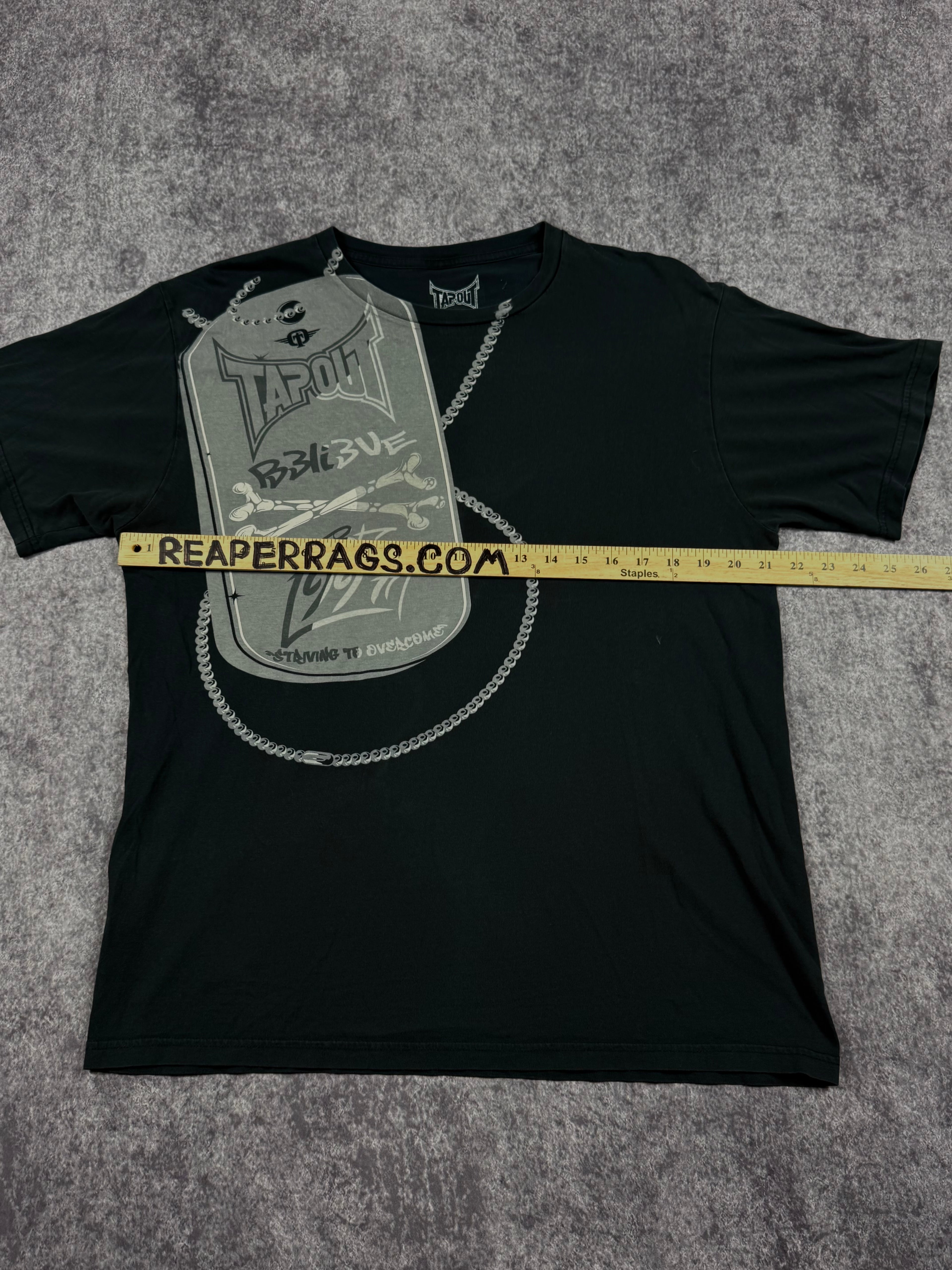2000s tapout shirt (L)
