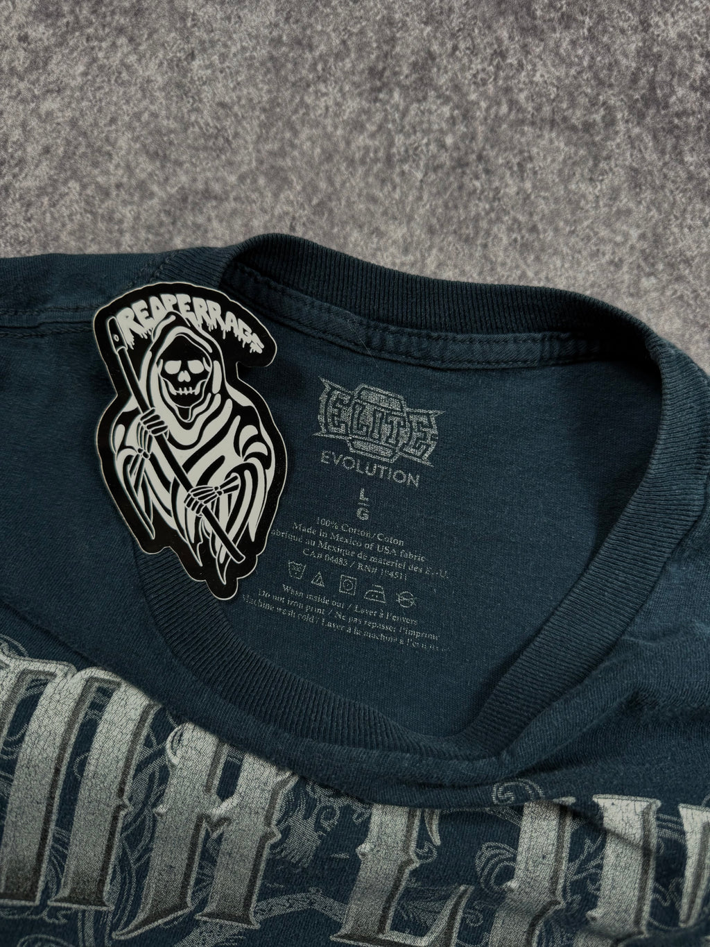 2000s mma elite shirt (M)