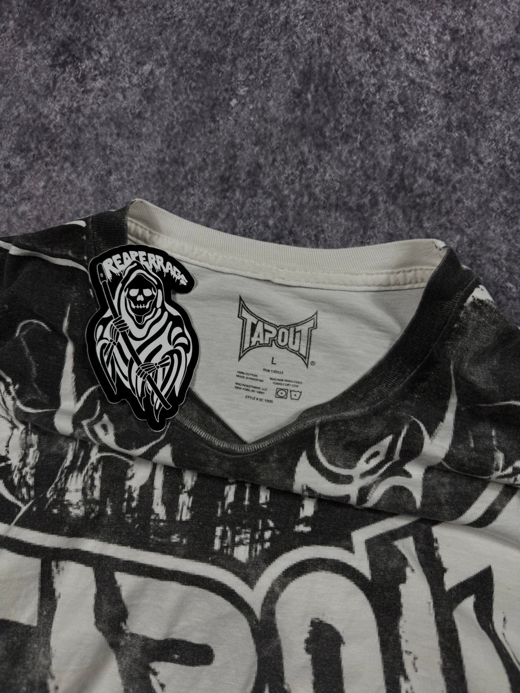 (rare) 2000s tapout shirt (L)