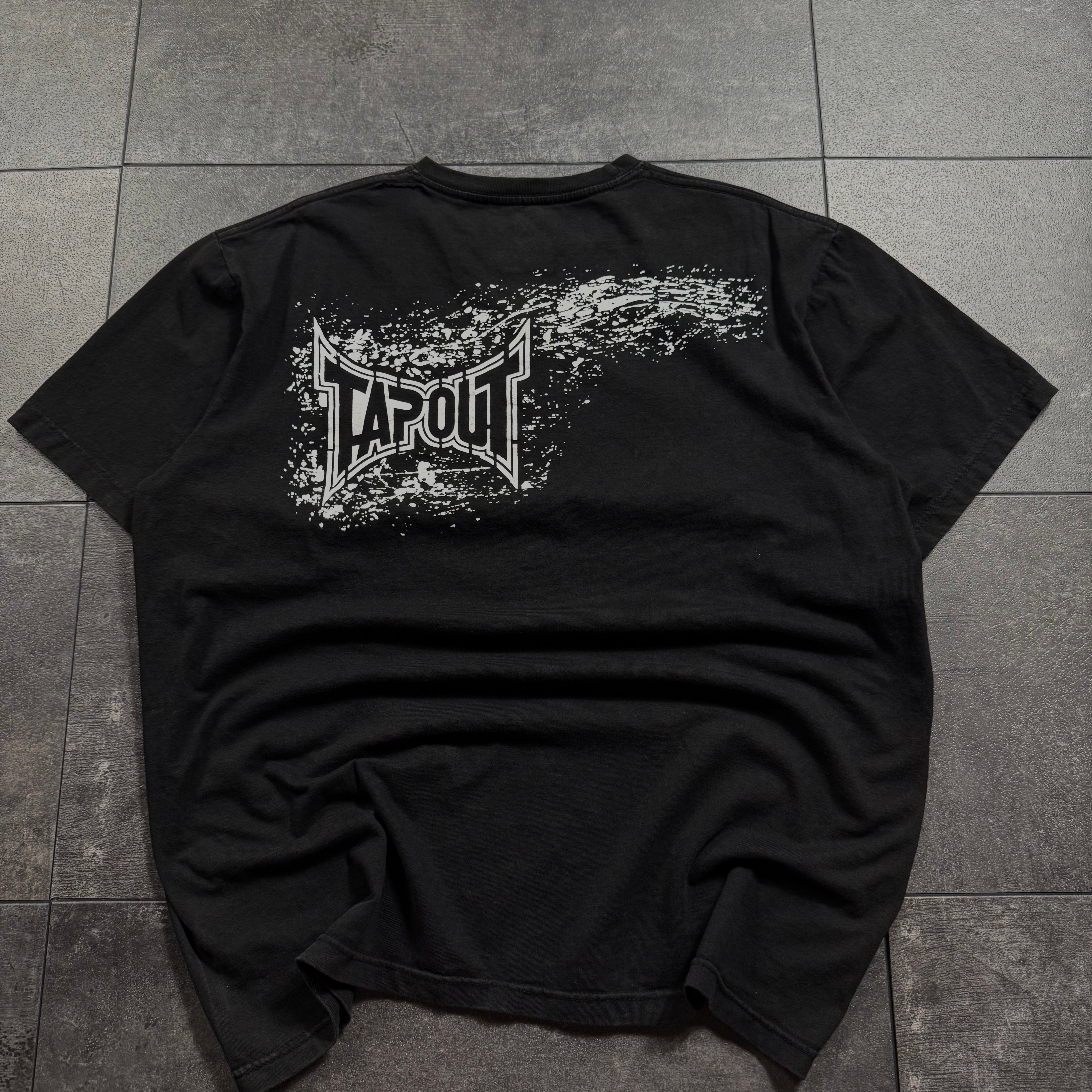 2000s tapout shirt (XL)