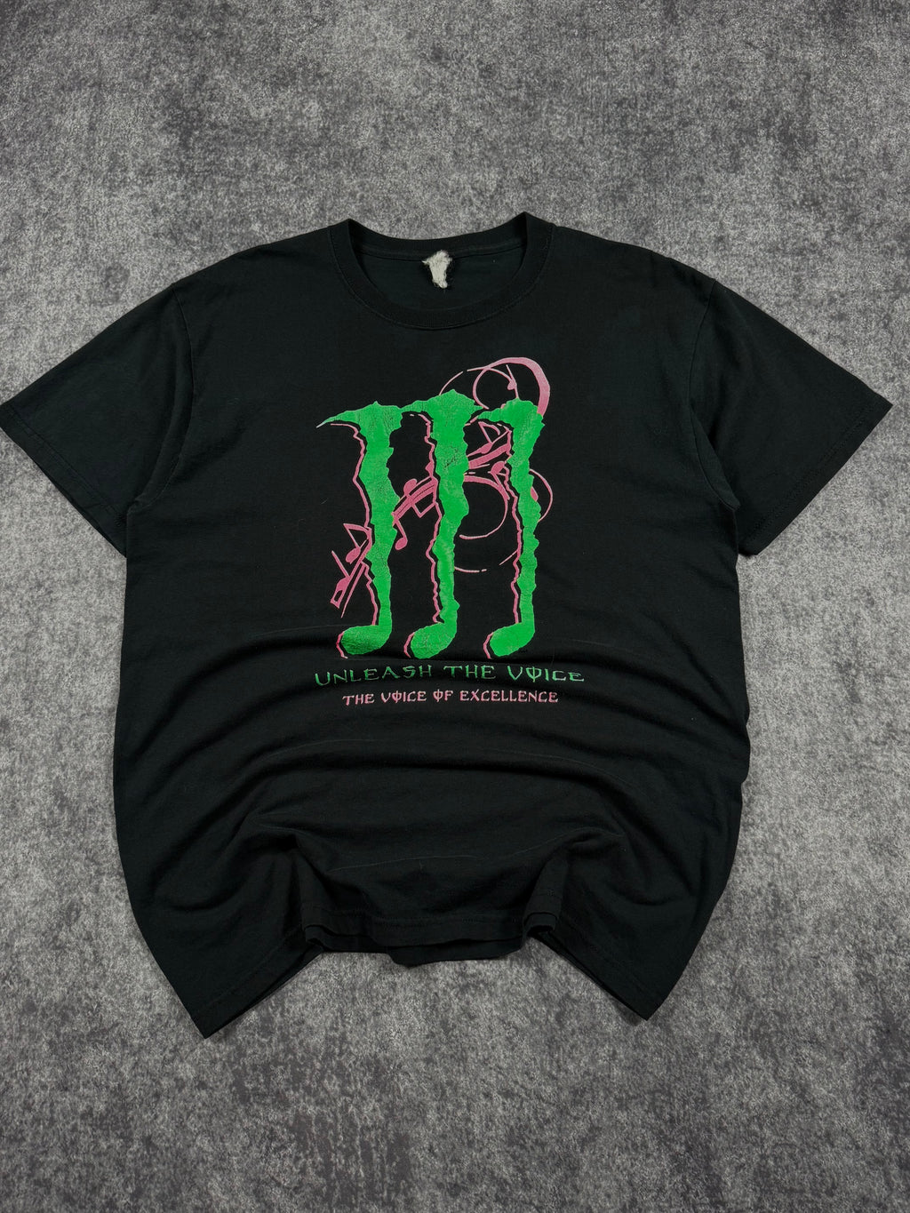 2000s monster energy bootleg shirt (L)
