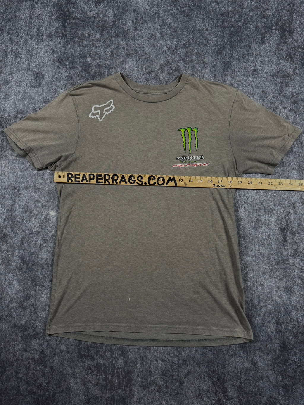 (rare) 2000s fox racing x monster energy shirt (S)