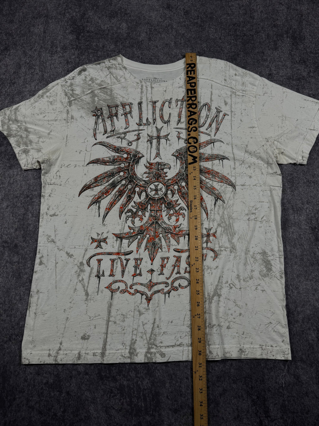 (rare) 2000s affliction shirt (XL)