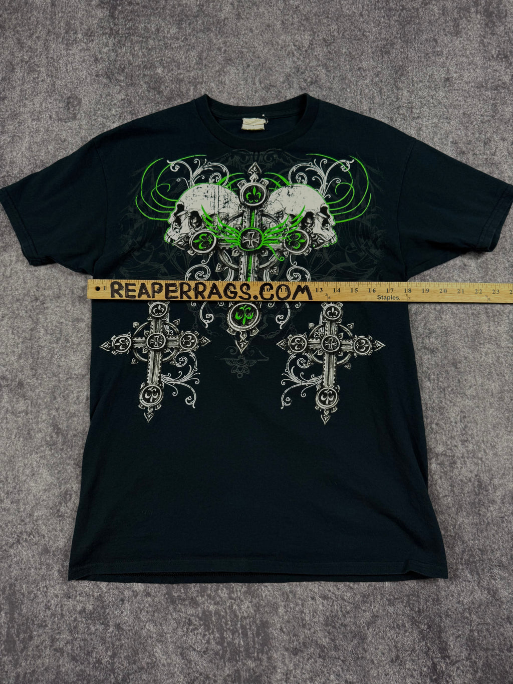 2000s skull shirt (S)