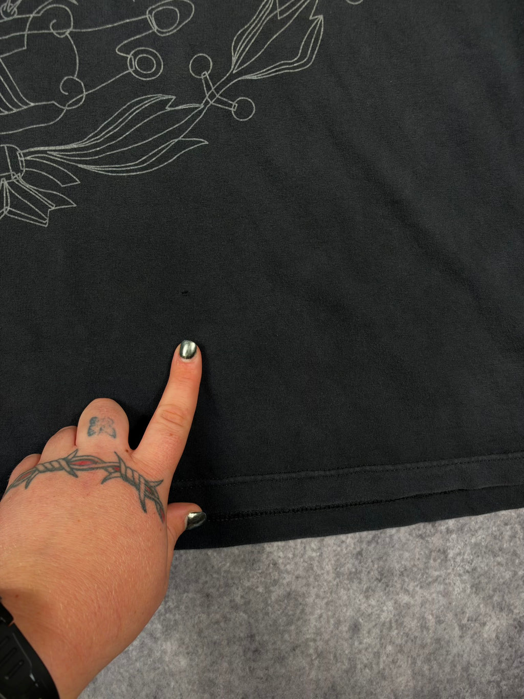 (RARE) 2000s TAPOUT SHIRT (XXL)