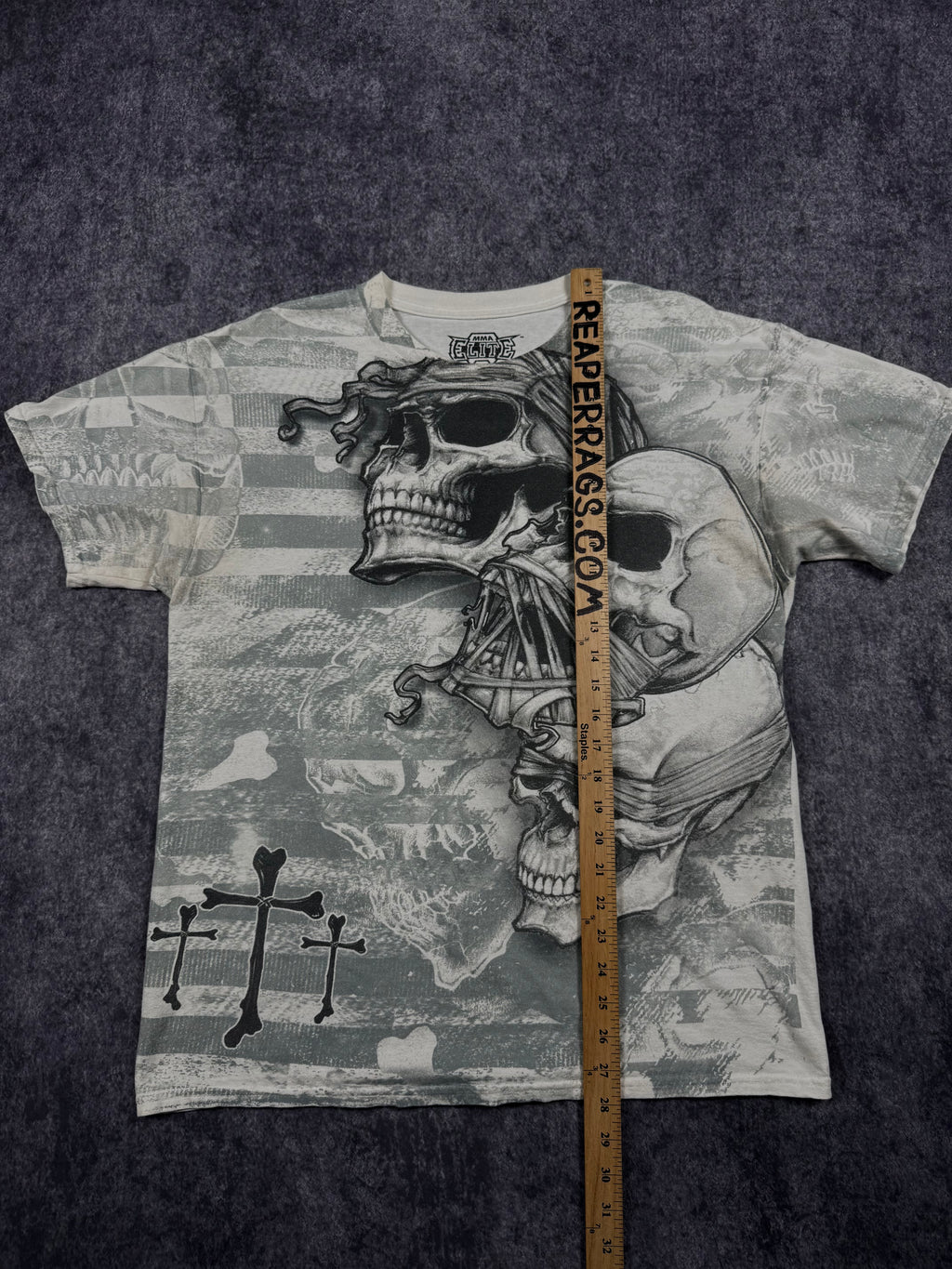 (rare) 2000s mma elite shirt (L)