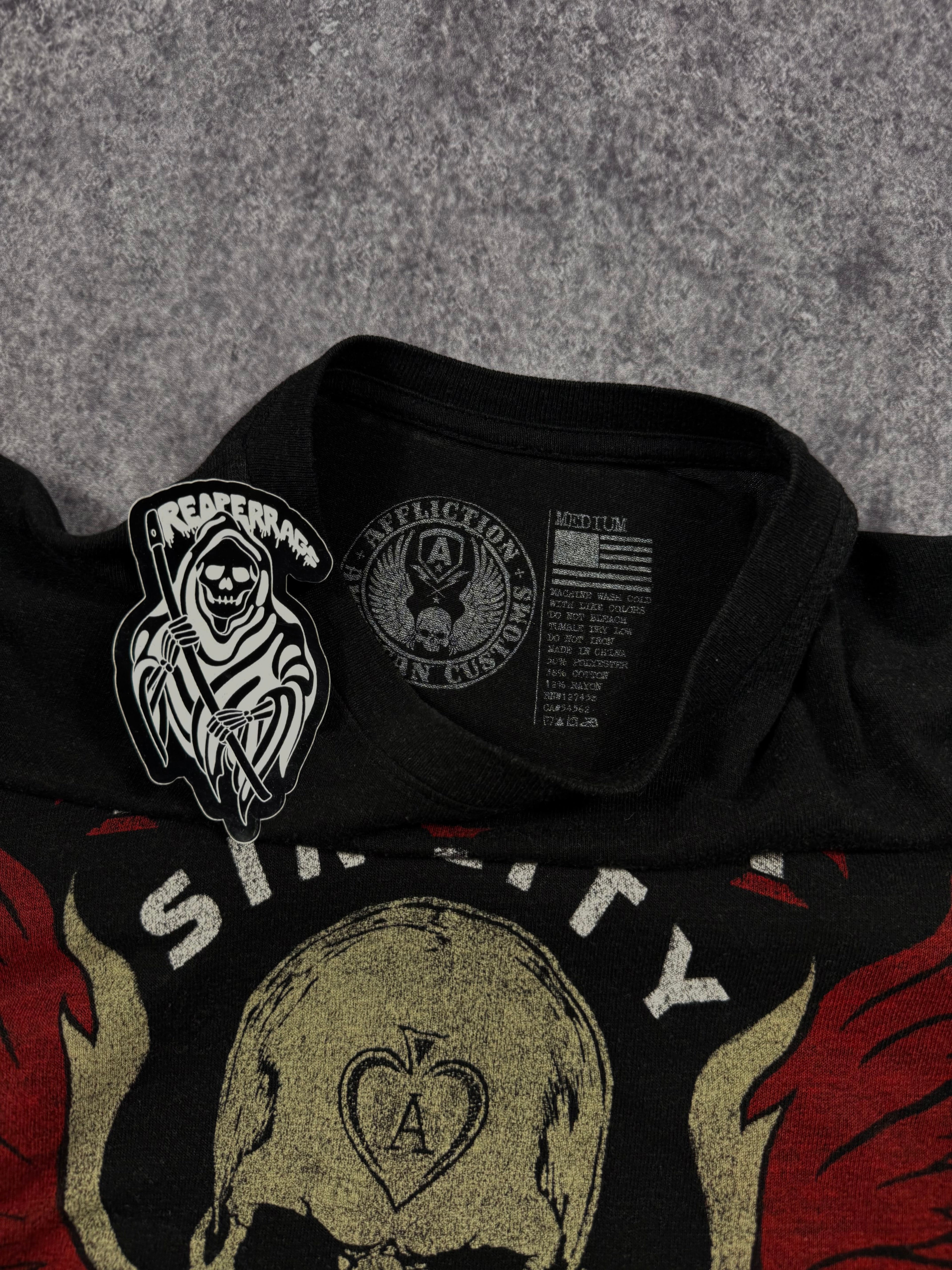 2000s affliction long sleeve shirt (M)