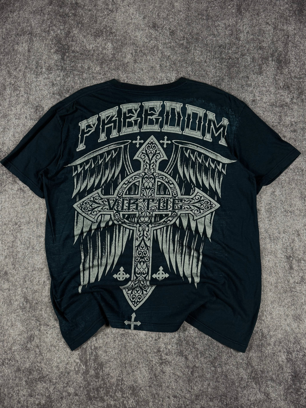 2000s winged chrome shirt (L)