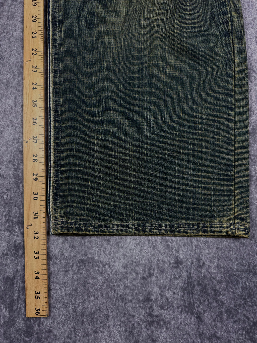 (rare) deadstock 2000s koman jeans (40x32)