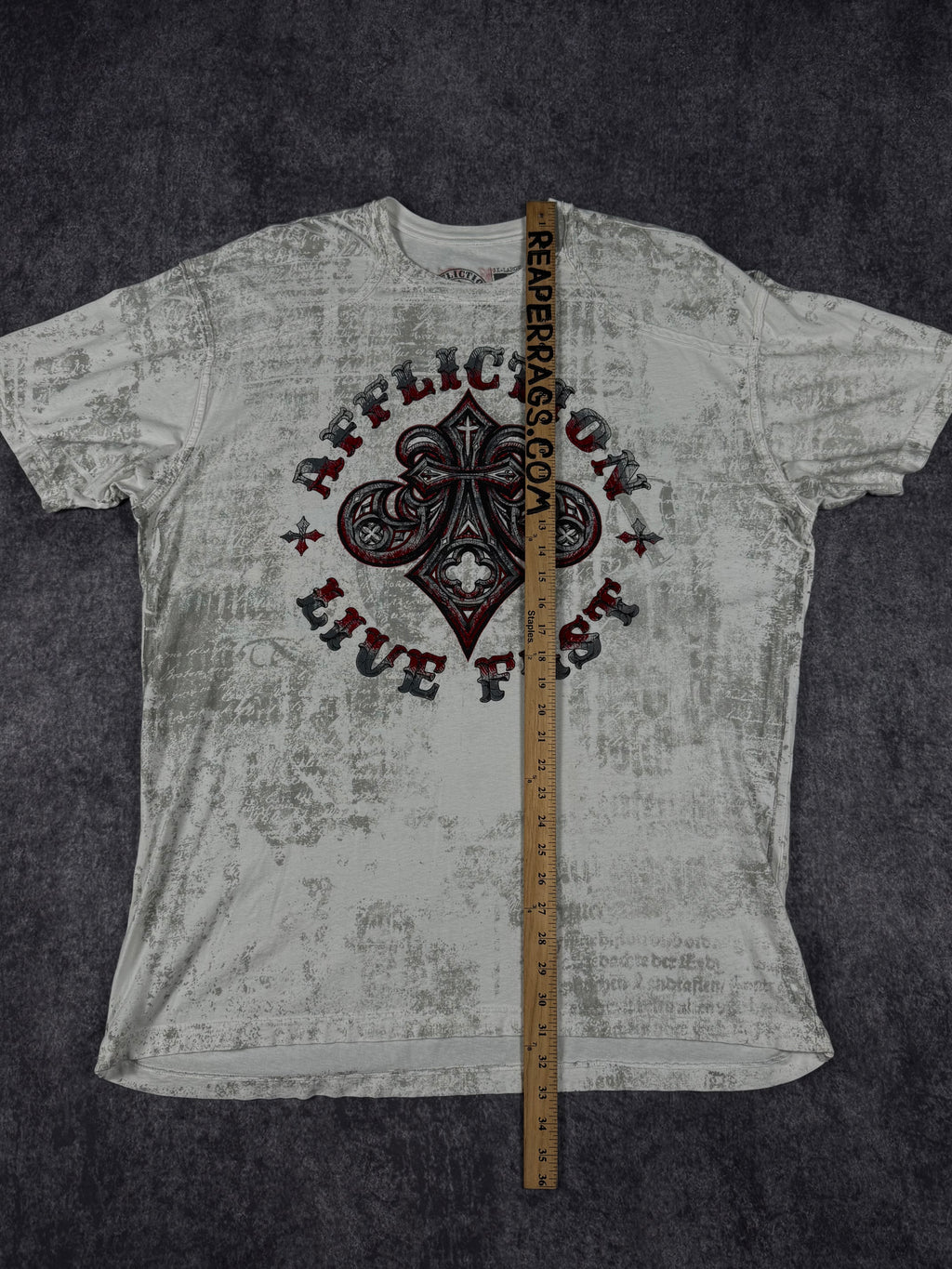 (rare) 2000s affliction shirt (XXL)