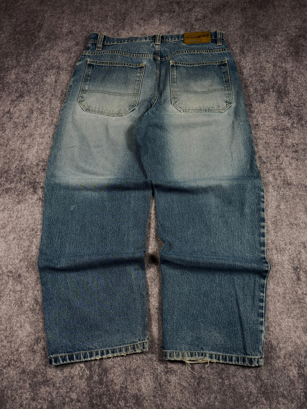 (rare) 2000s southpole jeans (34x30)