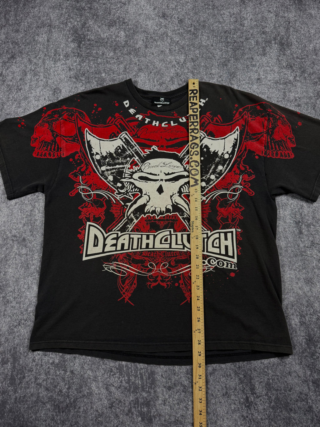 (rare) 2000s death clutch shirt (XL)