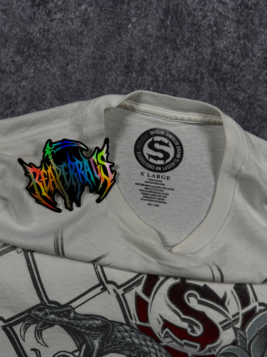 (rare) 2000s sinister shirt (L)