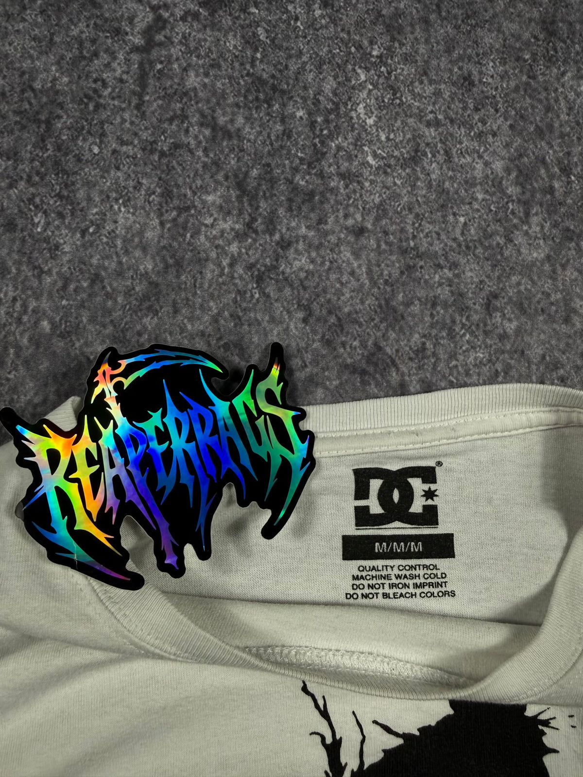 (RARE) 2000S DC SHOES SHIRT (S)