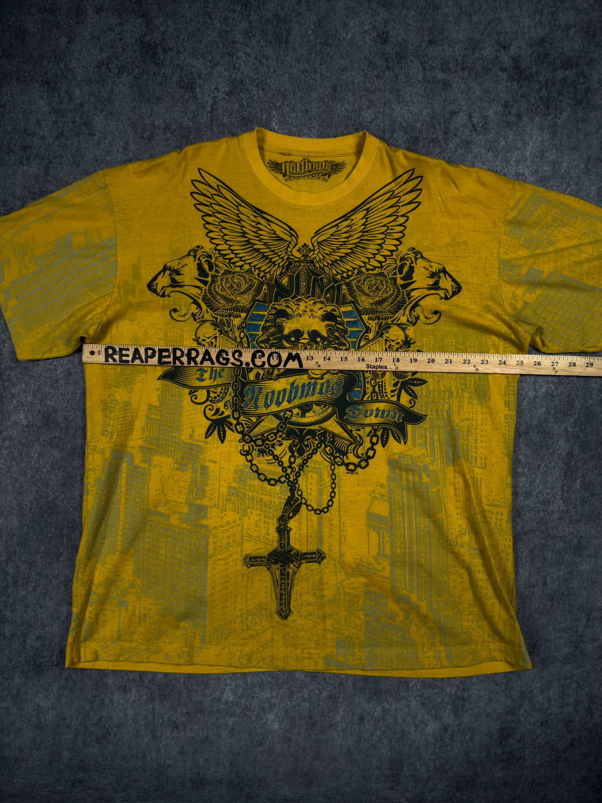 (RARE) 2000s CHROME WINGED SKULL SHIRT (XL)