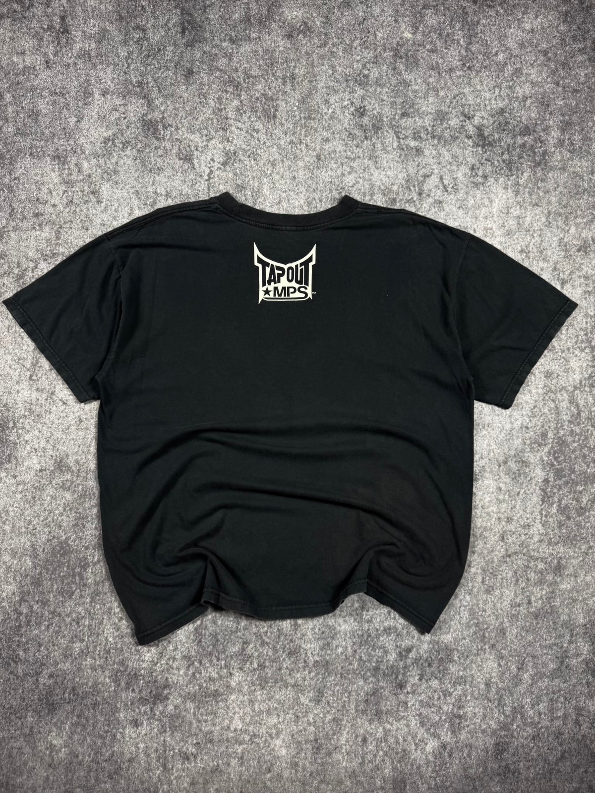 (RARE) 2000S TAPOUT SHIRT (XL)