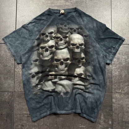 Y2K Skull Tshirt (M)