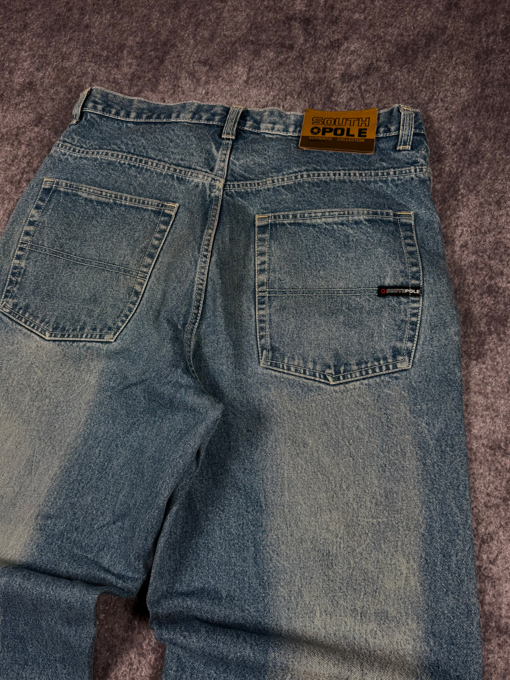 (rare) 2000s southpole jeans (36x30)