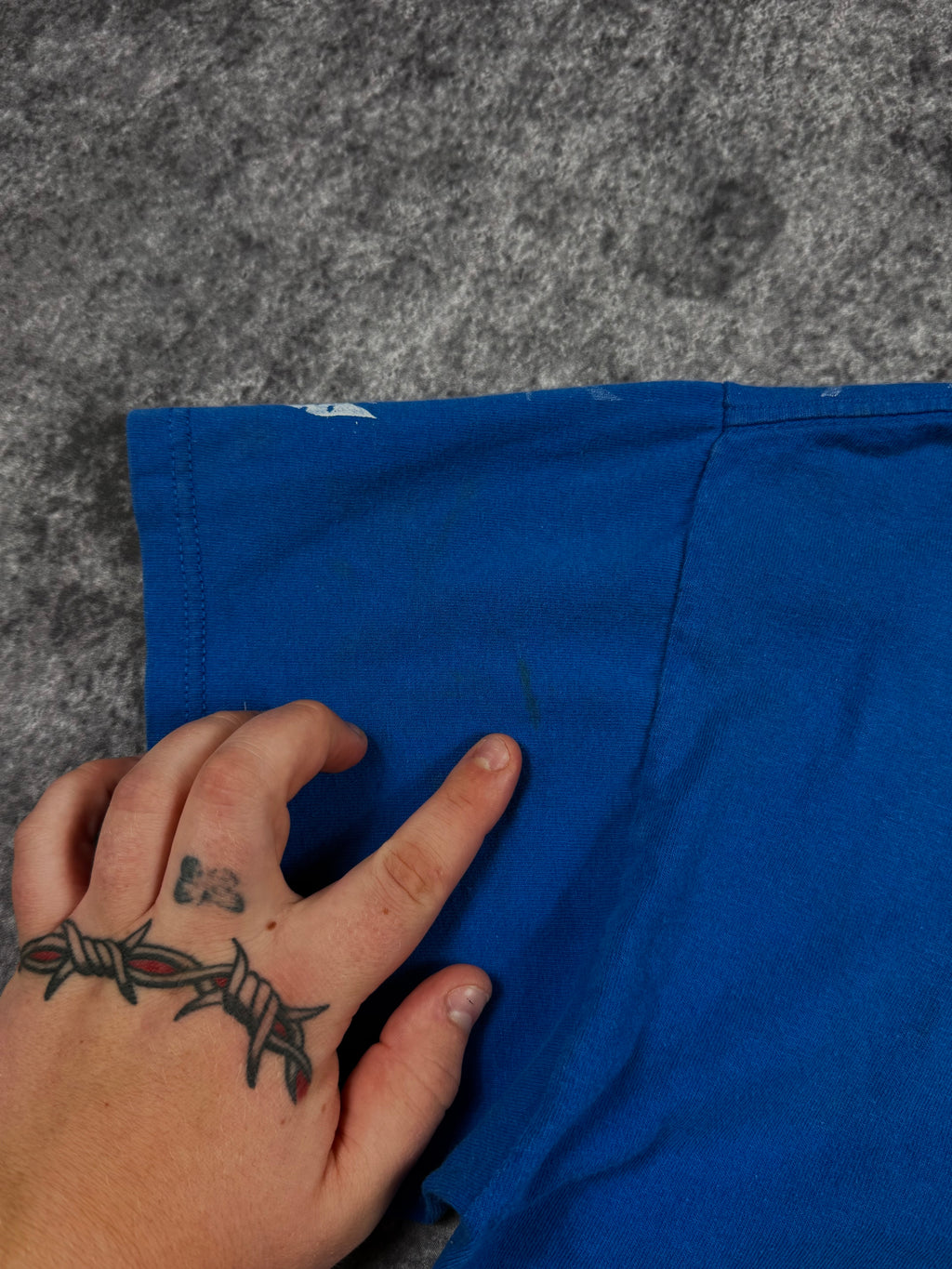 (rare) 2000s tapout shirt (L)