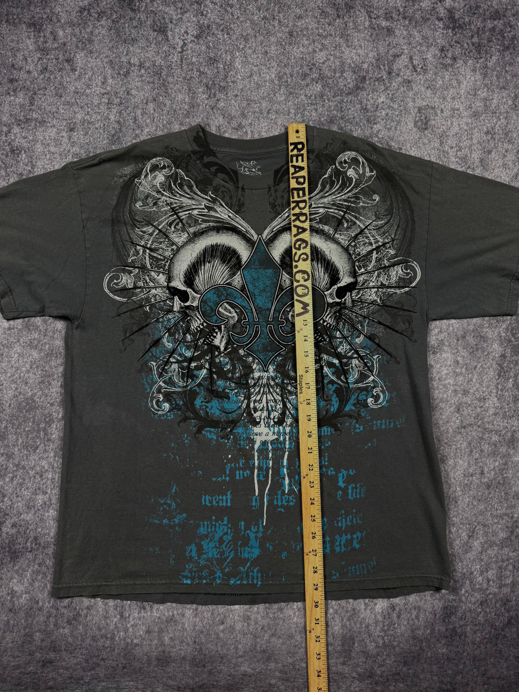 (rare) 2000s chemistry shirt (XL)