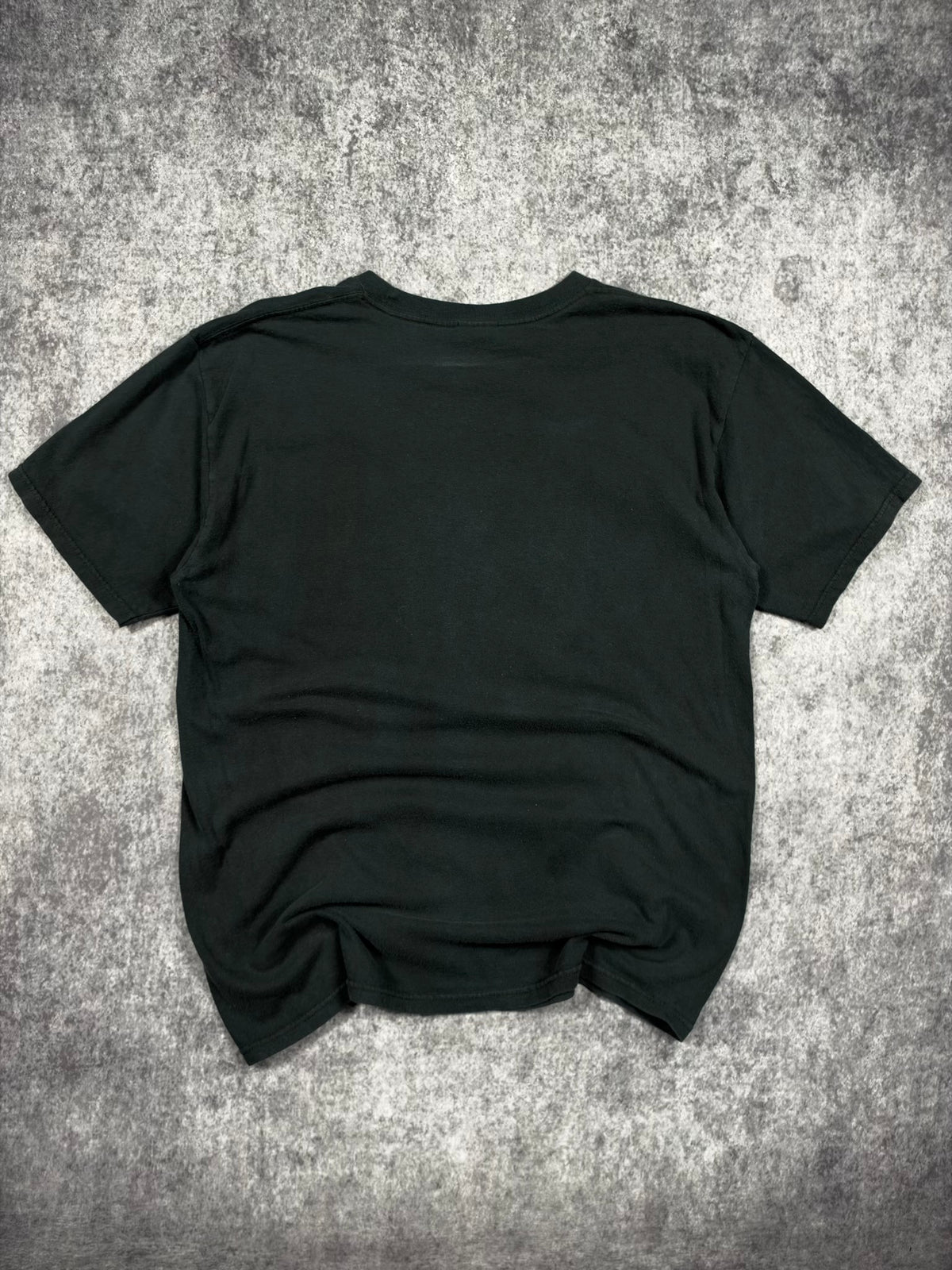(RARE) 2000S WINGED SKULL SHIRT (M)