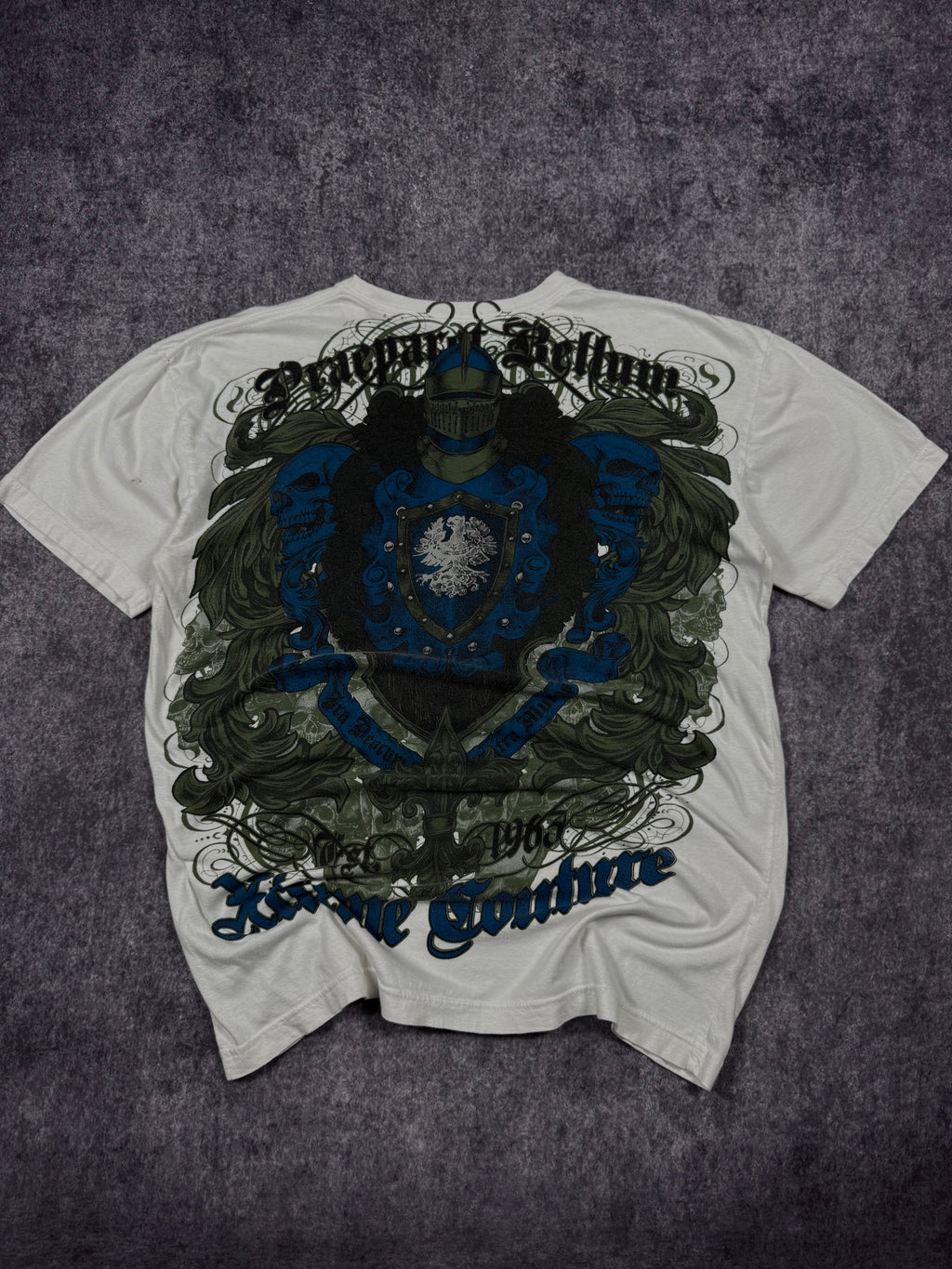 (rare) 2000s xtreme couture shirt (XL)