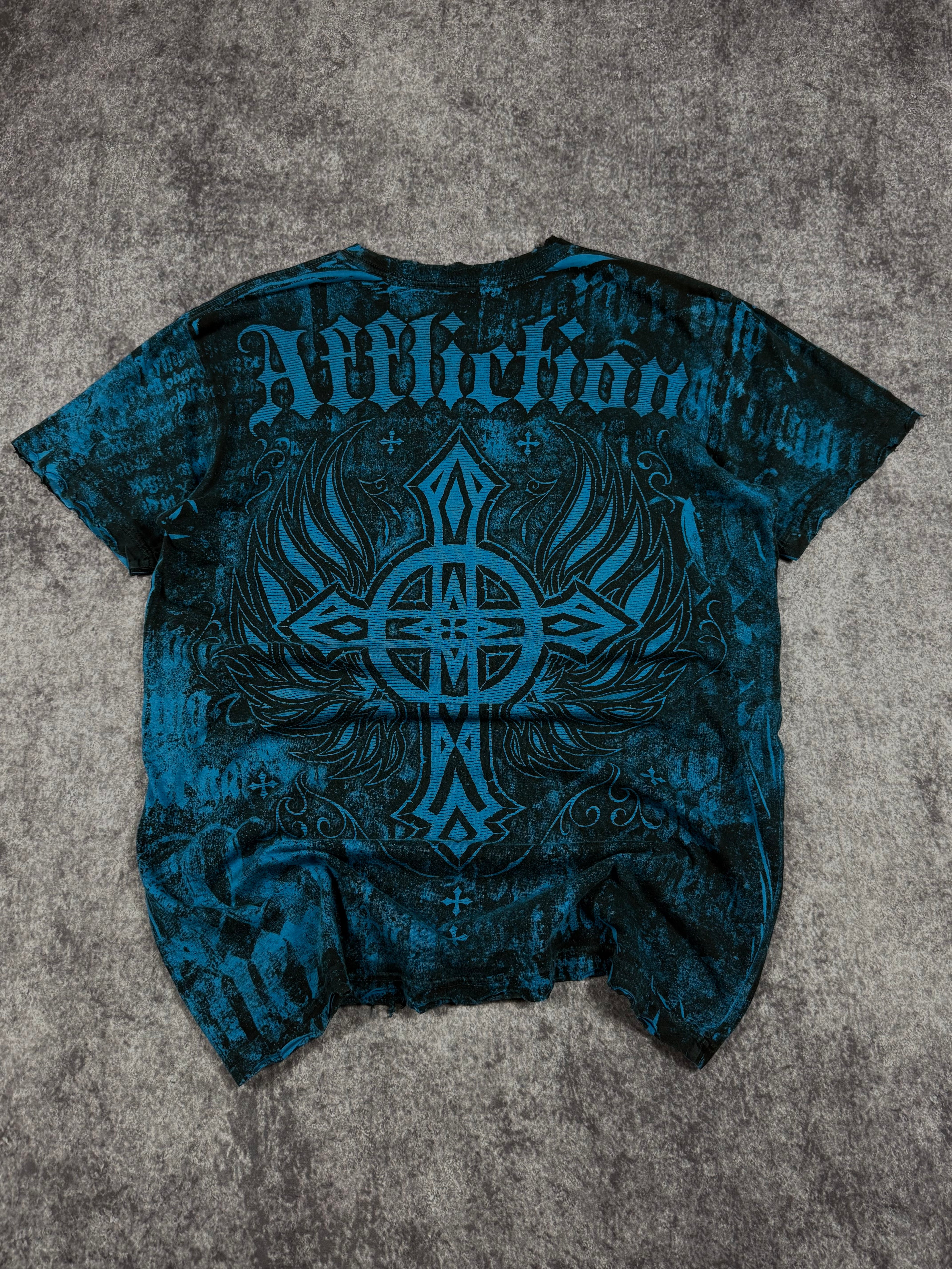 (rare) 2000s affliction shirt (L)