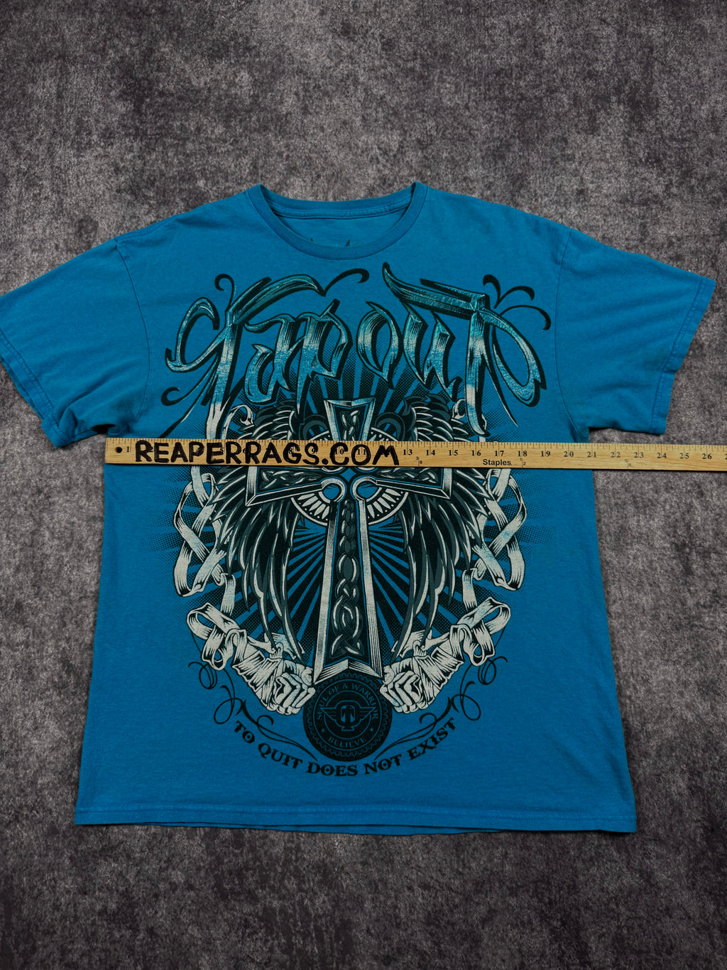 (rare) 2000s tapout shirt (L)