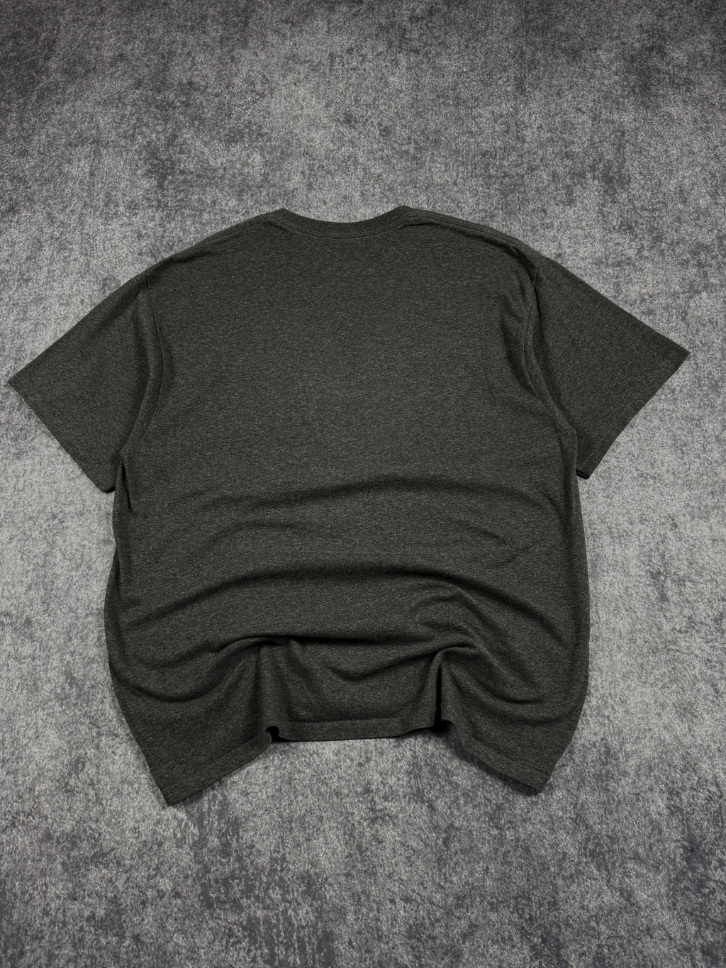 (rare) 2000s tapout shirt (L)