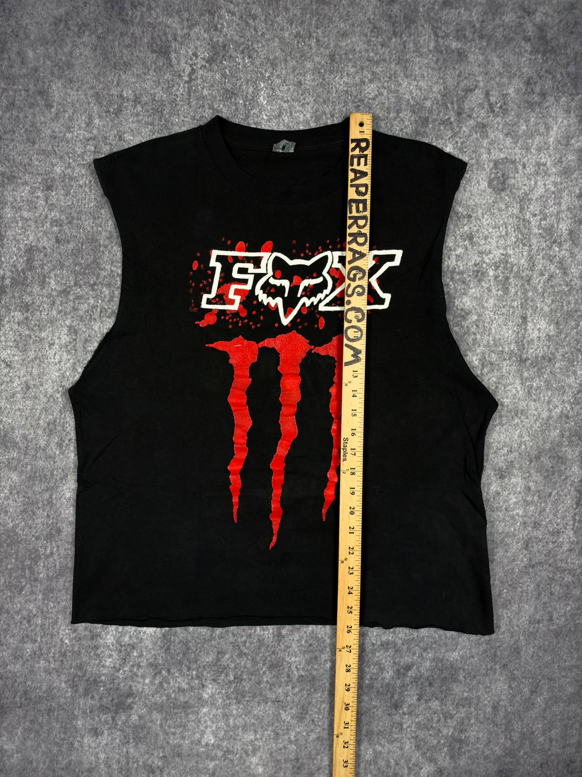 (RARE) 2000s MONSTER ENERGY x FOX RACING CUTOFF (L)
