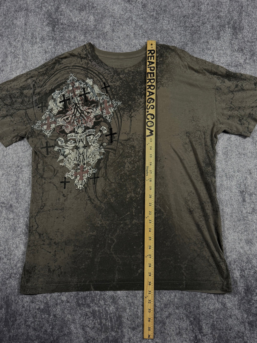 (rare) 2000s archaic x affliction shirt (XL)
