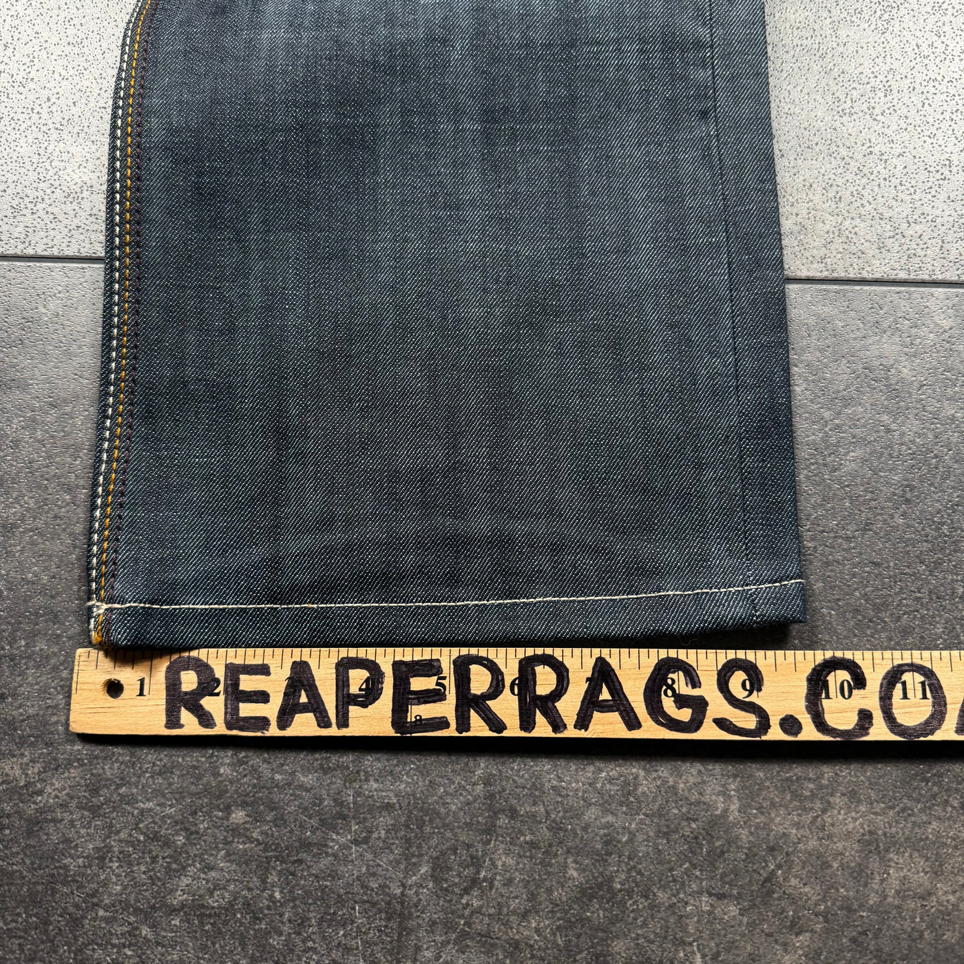 (rare) Deadstock 2000s Artful Dodger Jeans (36x32)