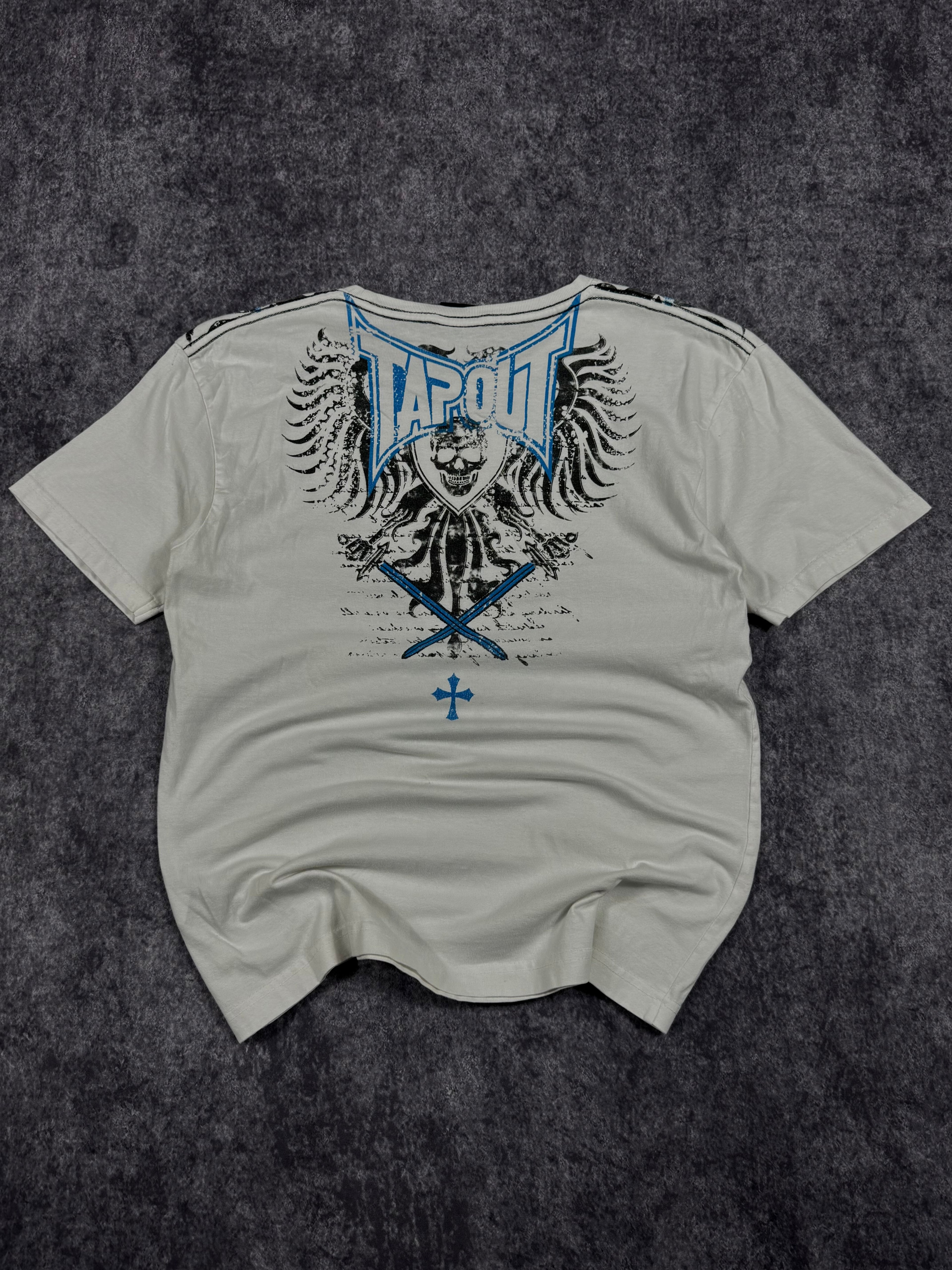 (rare) 2000s tapout shirt (S)