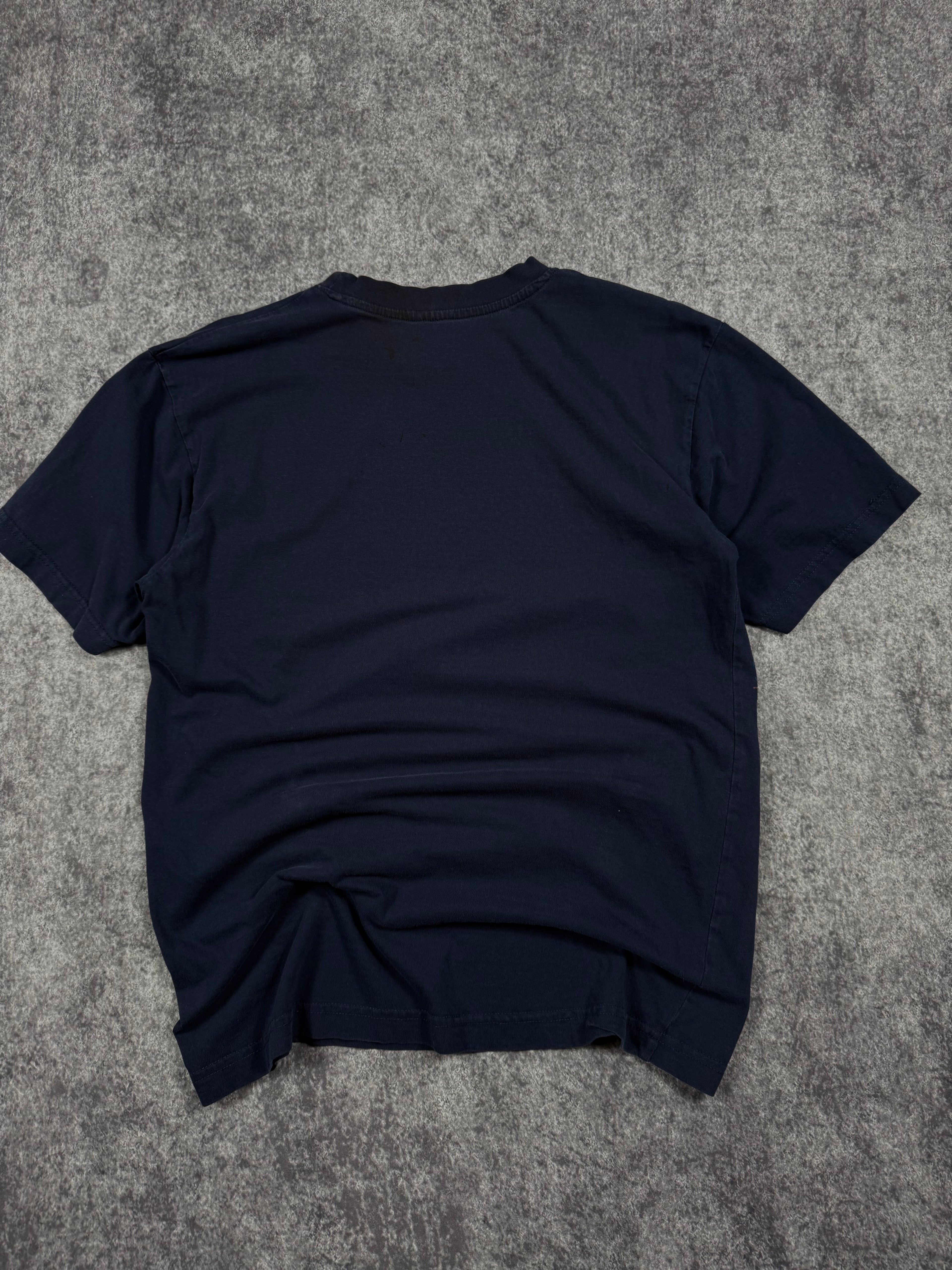 2000s mma elite shirt (M)