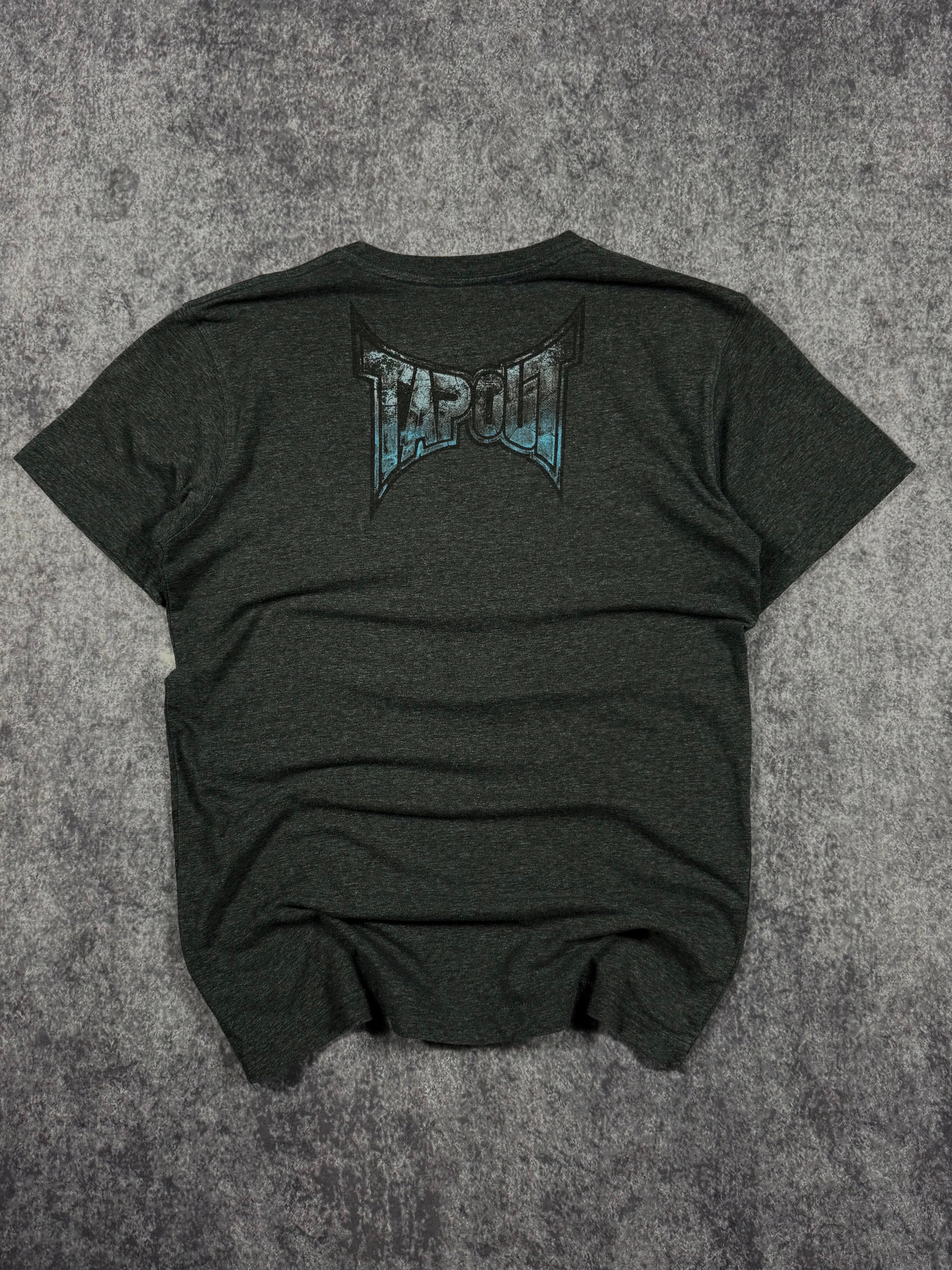 (rare) 2000s tapout shirt (XS)