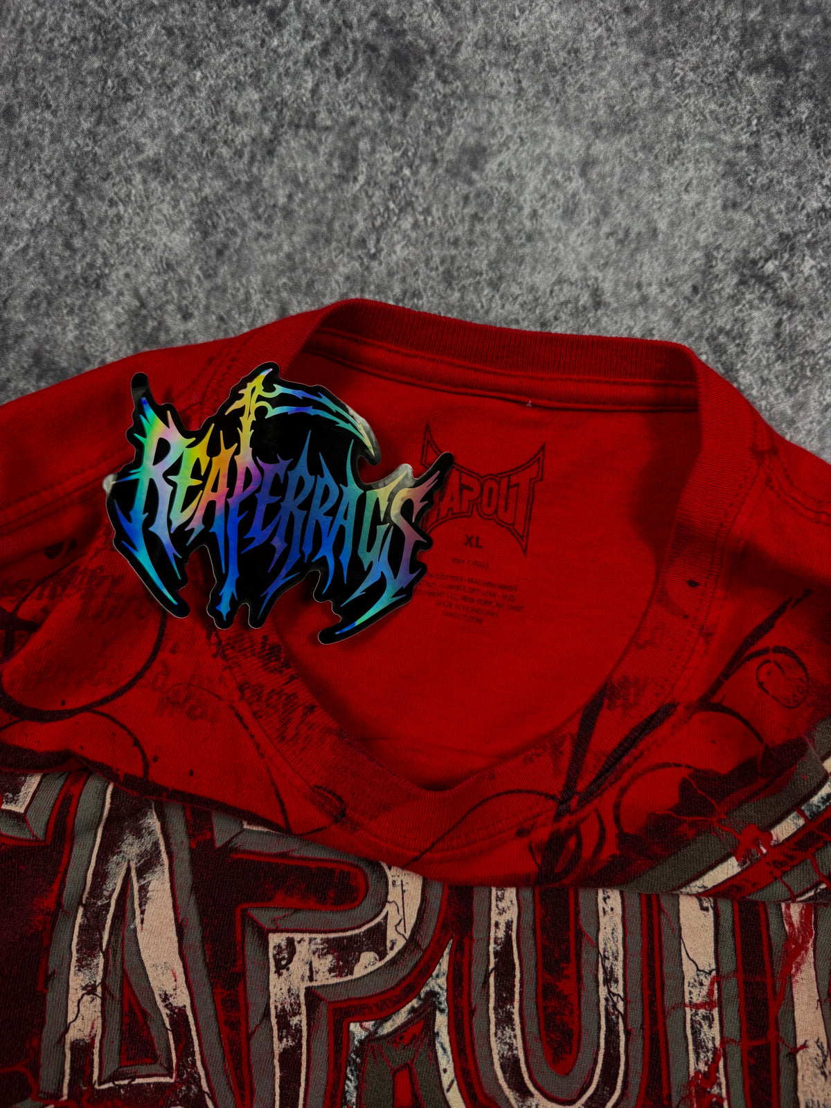 (rare) 2000s tapout shirt (XL)