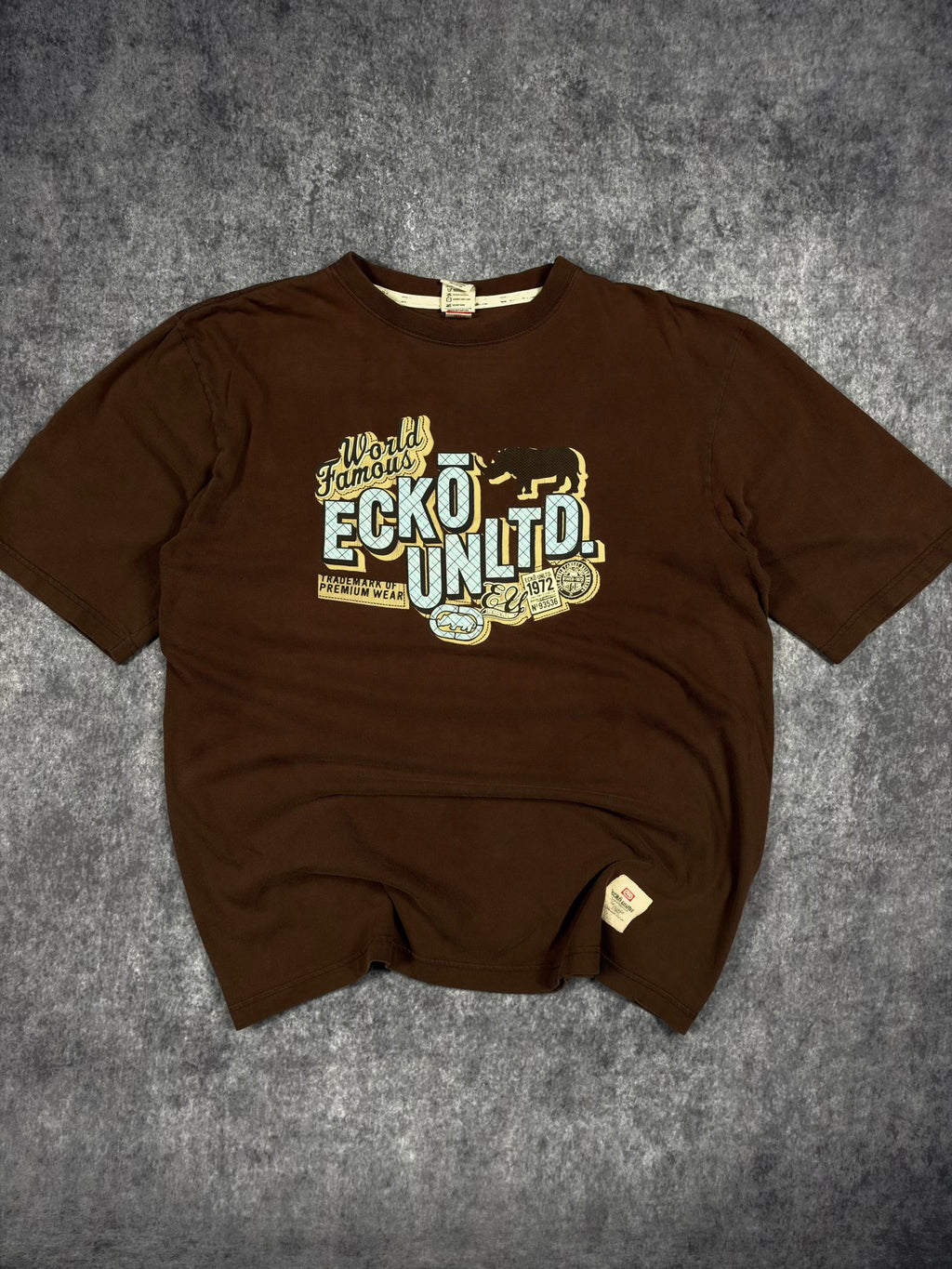 2000s ECKO UNLTD SHIRT (M)