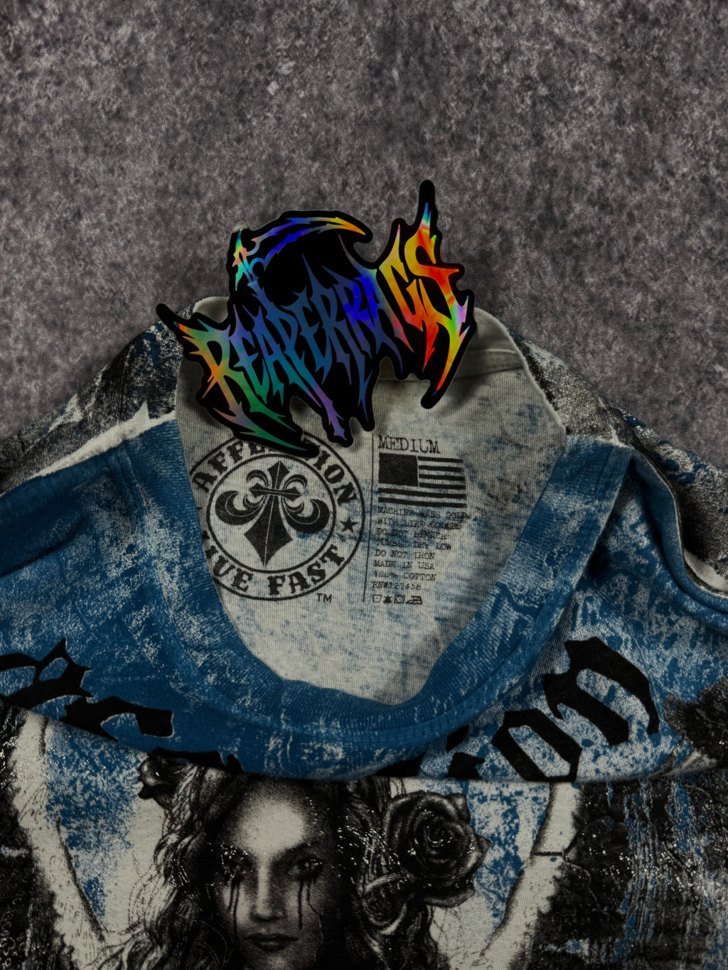 (rare) 2000s affliction chrome shirt (M)