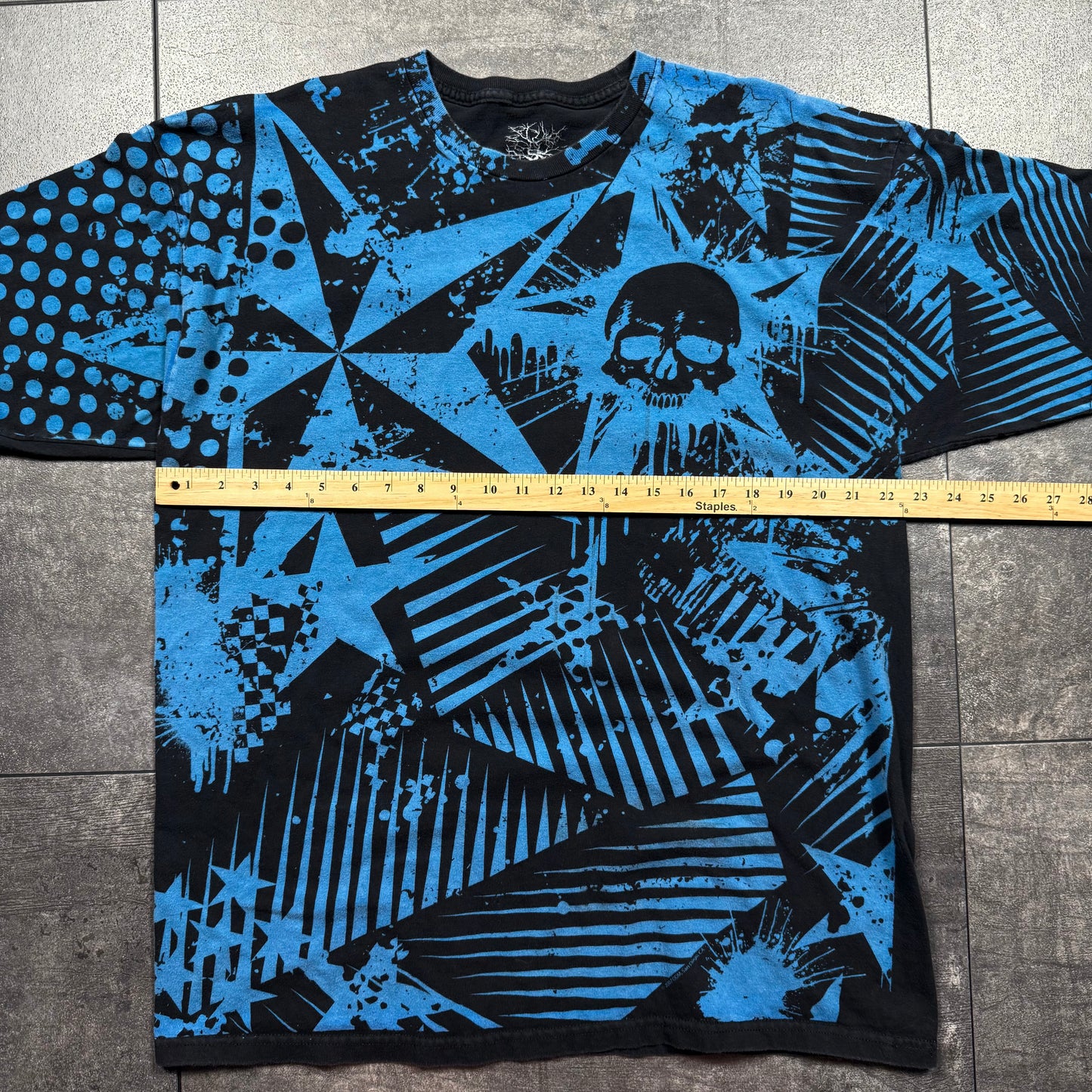 Y2K Skull AOP Tshirt (L)