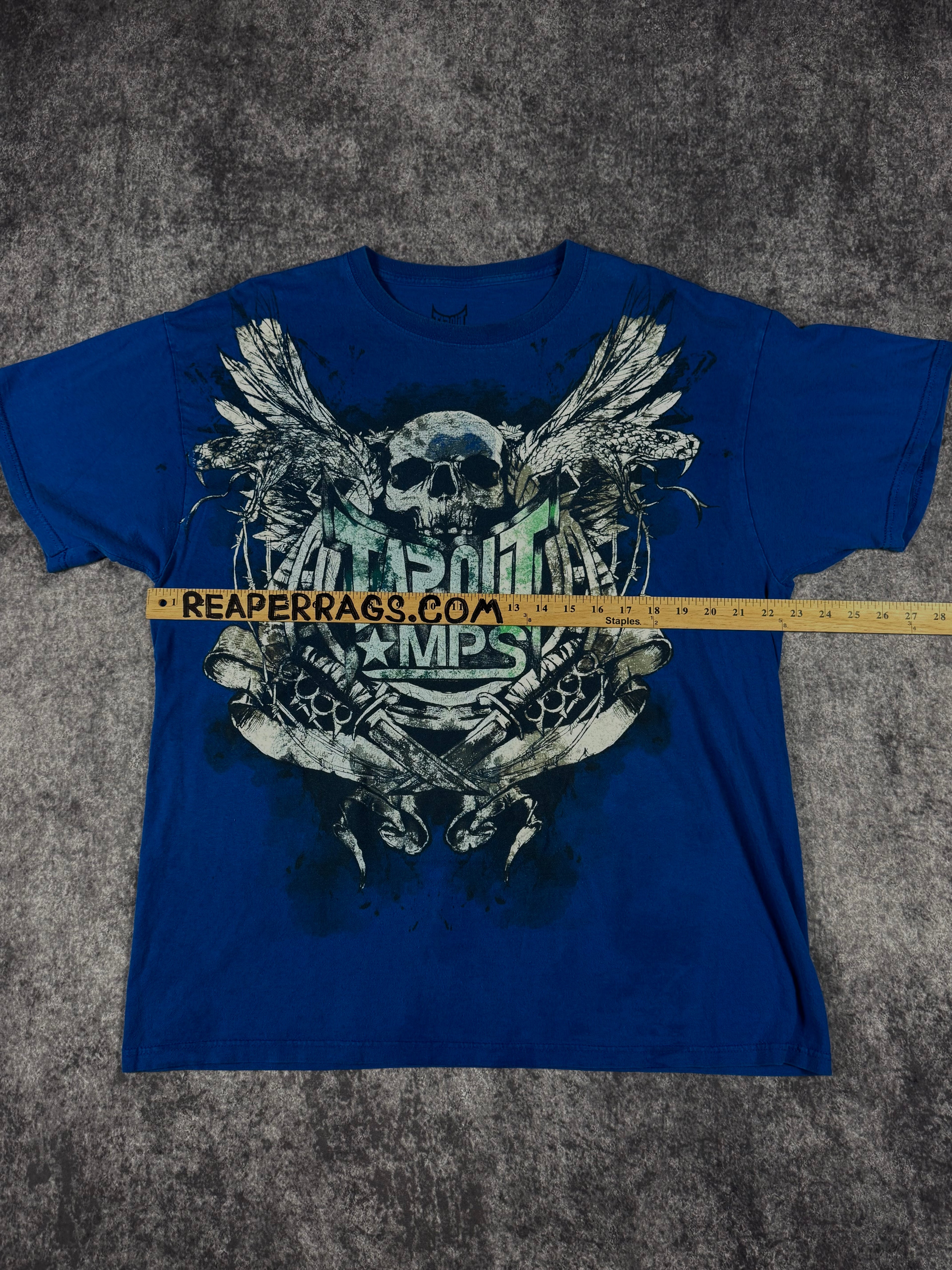 (rare) 2000s tapout shirt (XL)