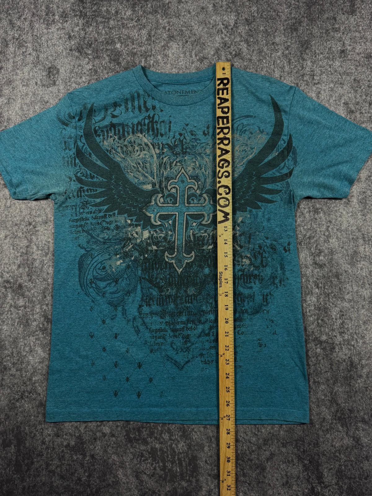 2000s atonement shirt (S)