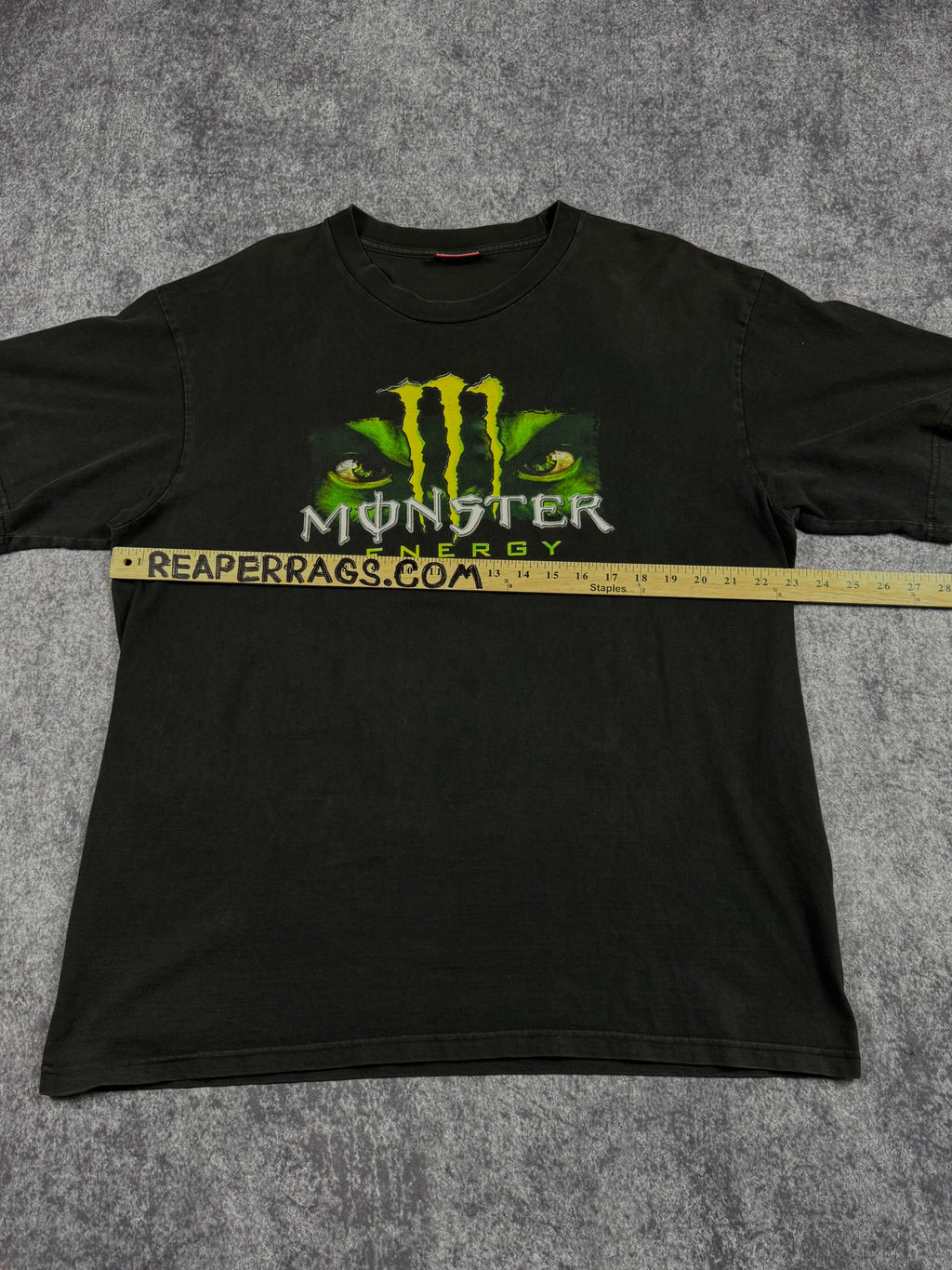 (rare) 2000s monster energy shirt (XL)