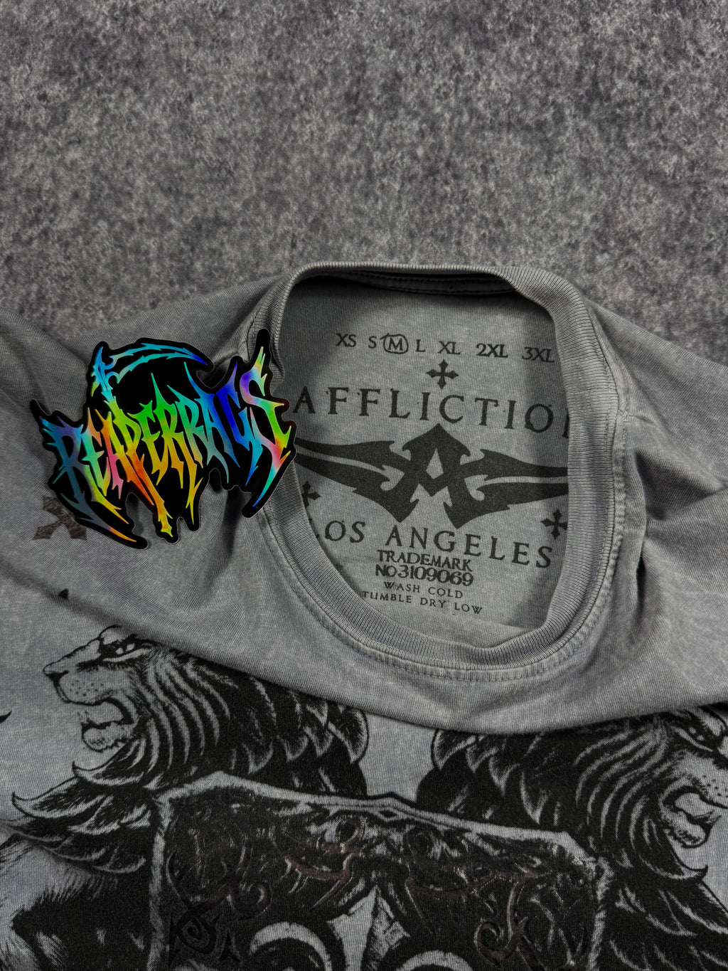 (rare) 2000s affliction x fedor shirt (M)