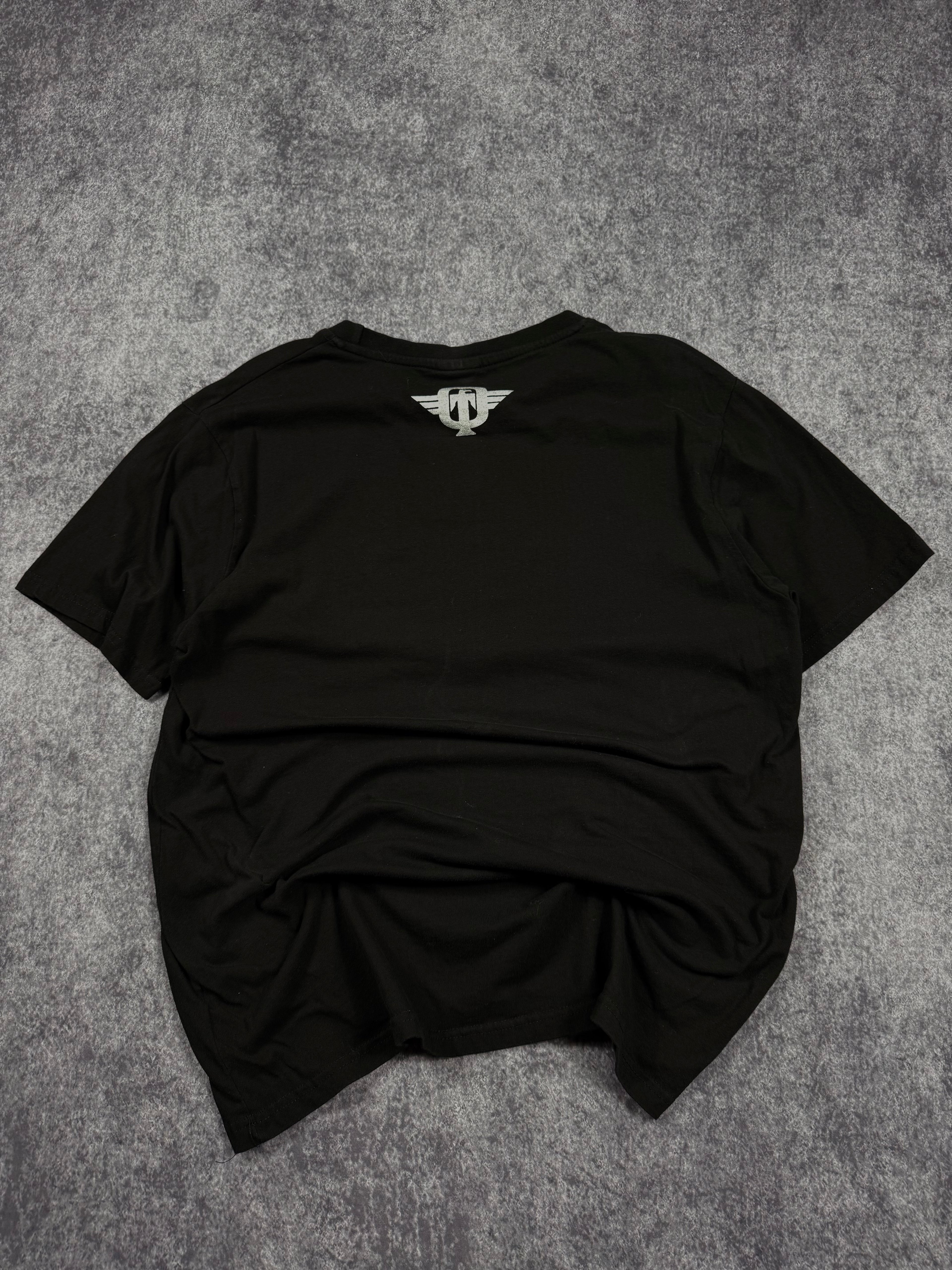 (rare) 2000s tapout chrome shirt (M)
