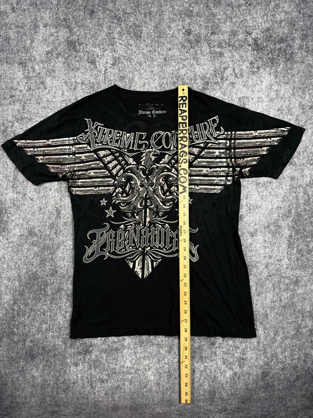 (RARE) 2000S XTREME COUTURE SHIRT (M)