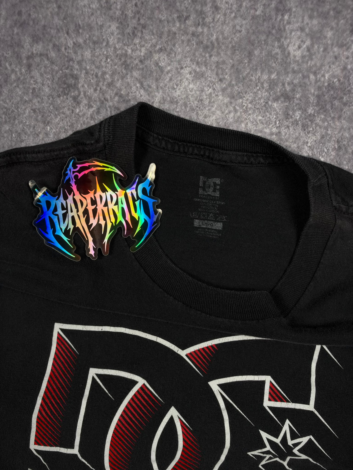 (RARE) 2000s DC SHOES SHIRT (M)