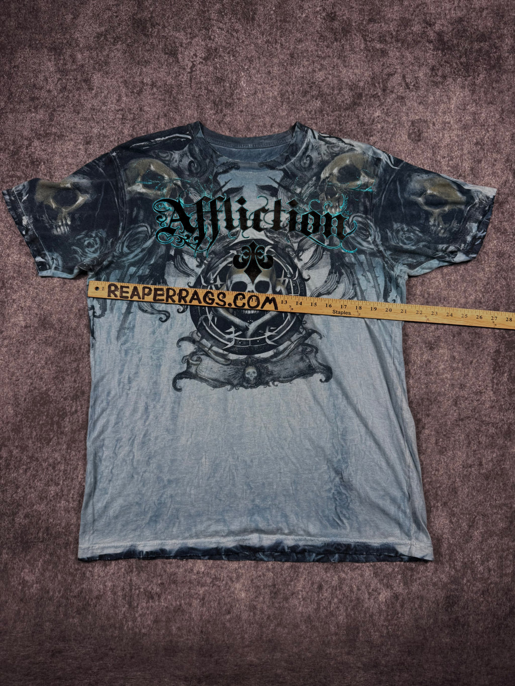 (rare) 2000s affliction chrome shirt (L)