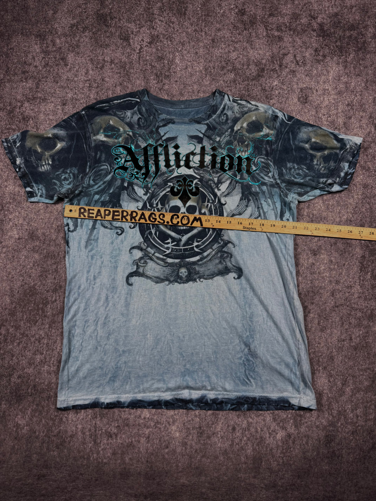 (rare) 2000s affliction chrome shirt (L)