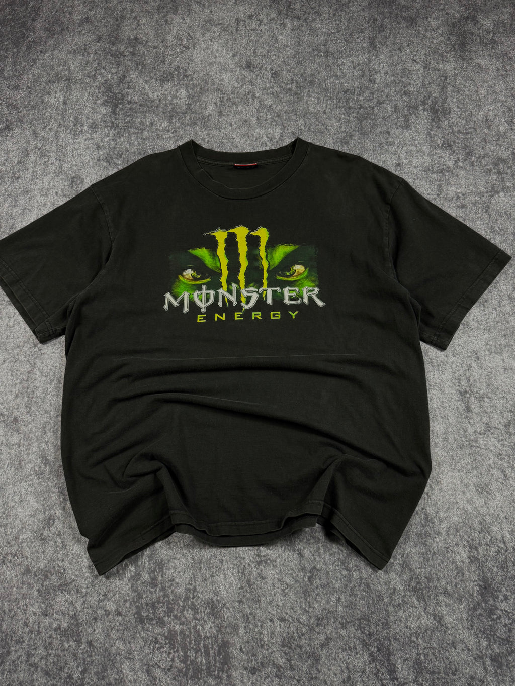 (rare) 2000s monster energy shirt (XL)