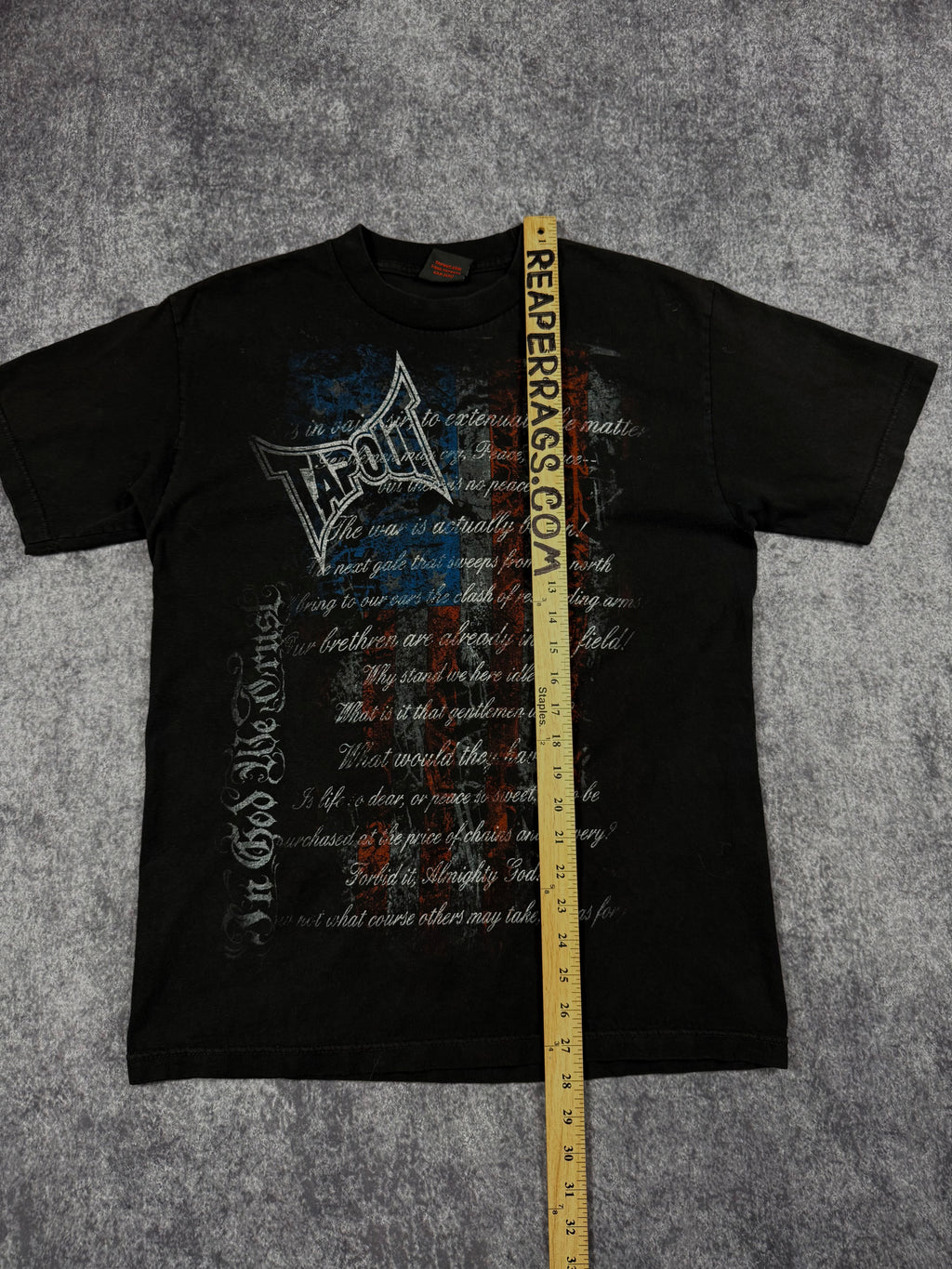 2000s tapout shirt (M)